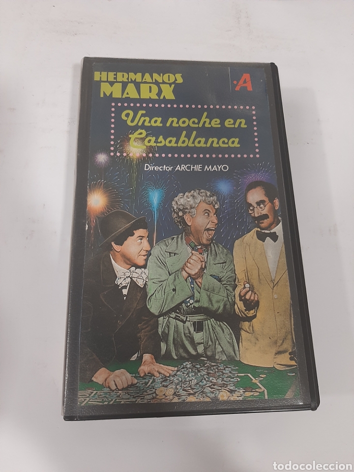 Cine: VHS 798 una noche en Casablanca - VHS SEGUNDA MANO