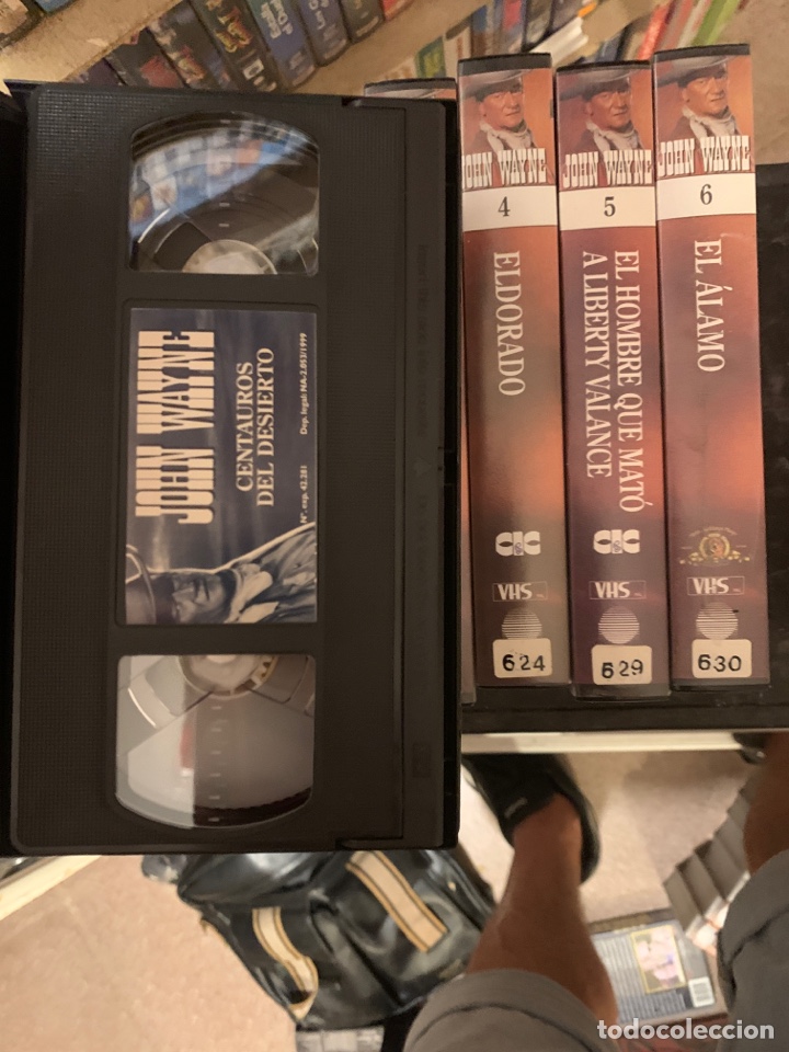 Cine: Colecci&oacute;n de john wayne vhs - Foto 2
