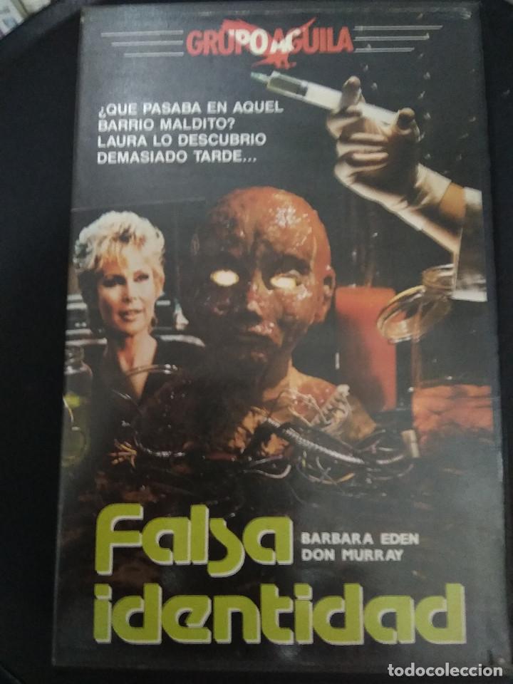 Cine: FALSA IDENTIDAD - Foto 1