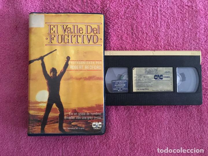 Cine: SAL-01 VHS EL VALLE DEL FUGITIVO