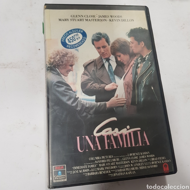 Cinema: VHS 1318 casi una familia &nbsp;&nbsp; -VHS SEGUNDA MANO