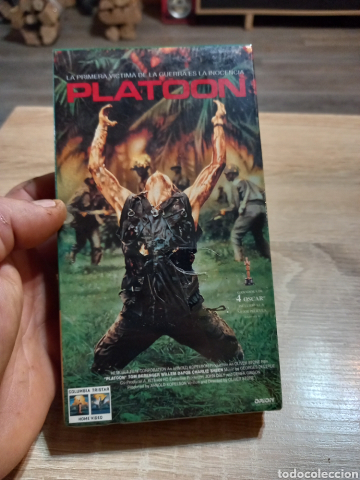 Cine: PELICULA VHS PLATOON PRECINTADA - Foto 5