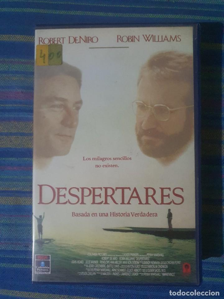 Kino: VHS DESPERTARES