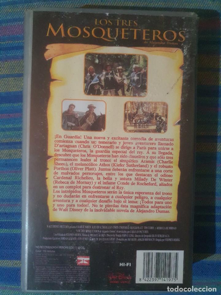 Cine: VHS LOS TRES MOSQUETEROS - Foto 2