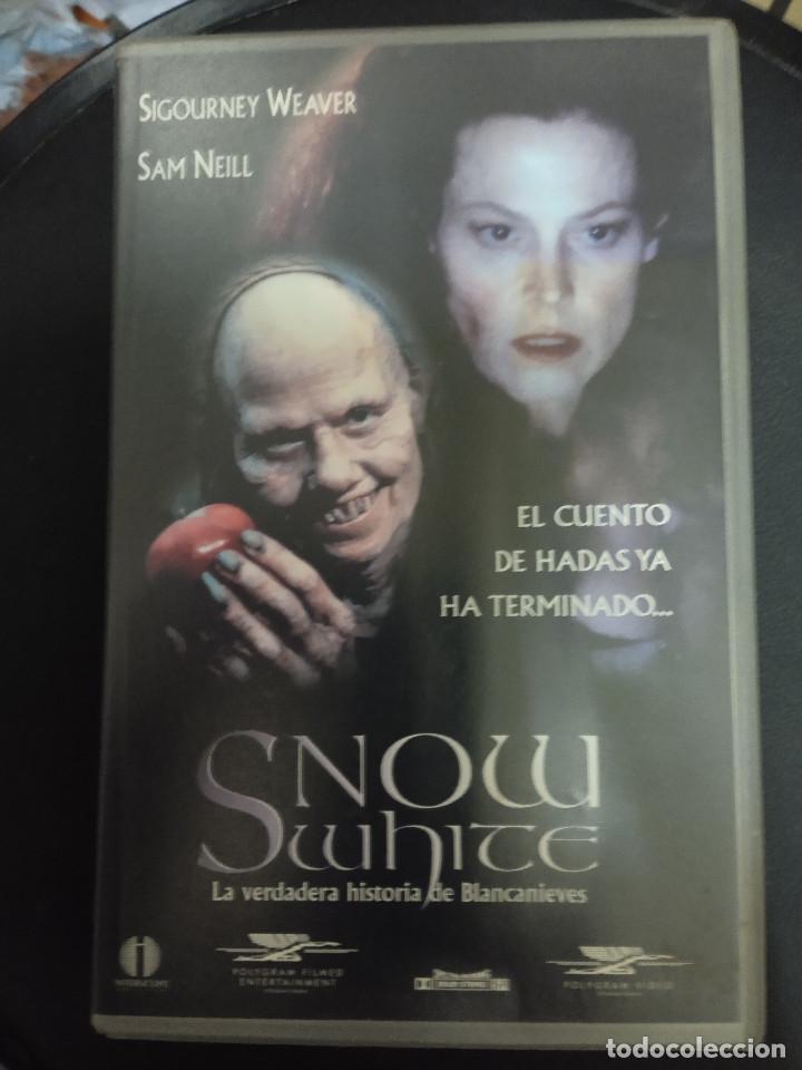 Cine: SNOW WHITE - Foto 1