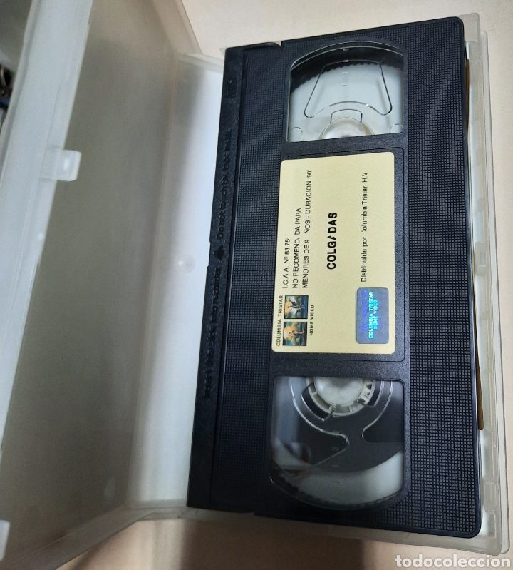 Cine: Colgadas. VHS - Foto 2