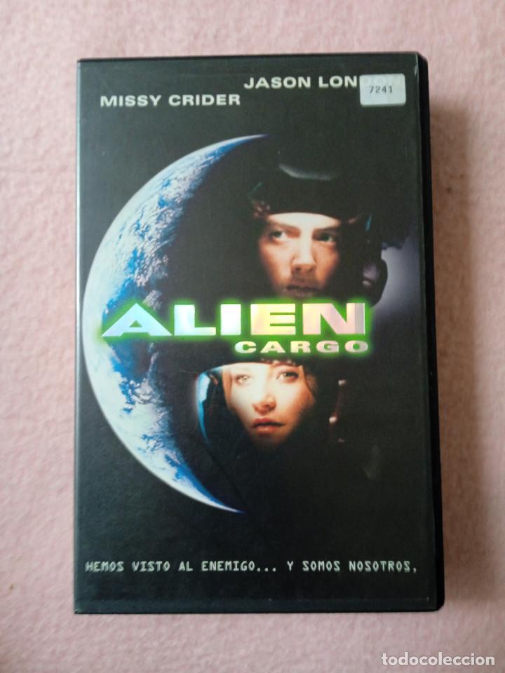 Cine: ALIEN CARGO
