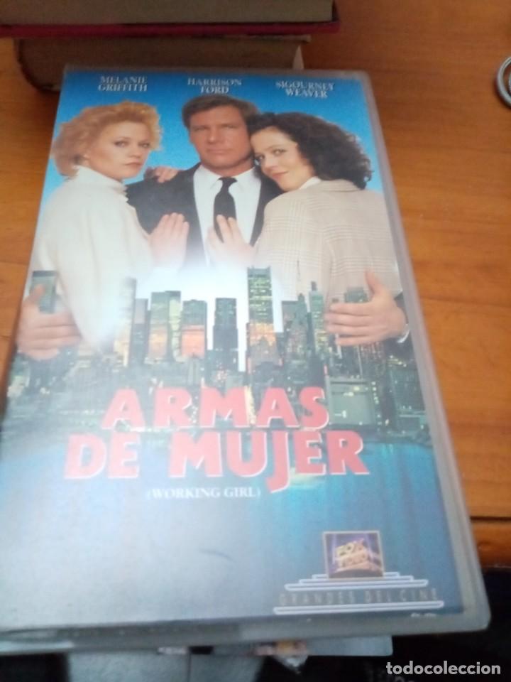 Cine: ARMAS DE MUJER. C4VHS - Foto 1