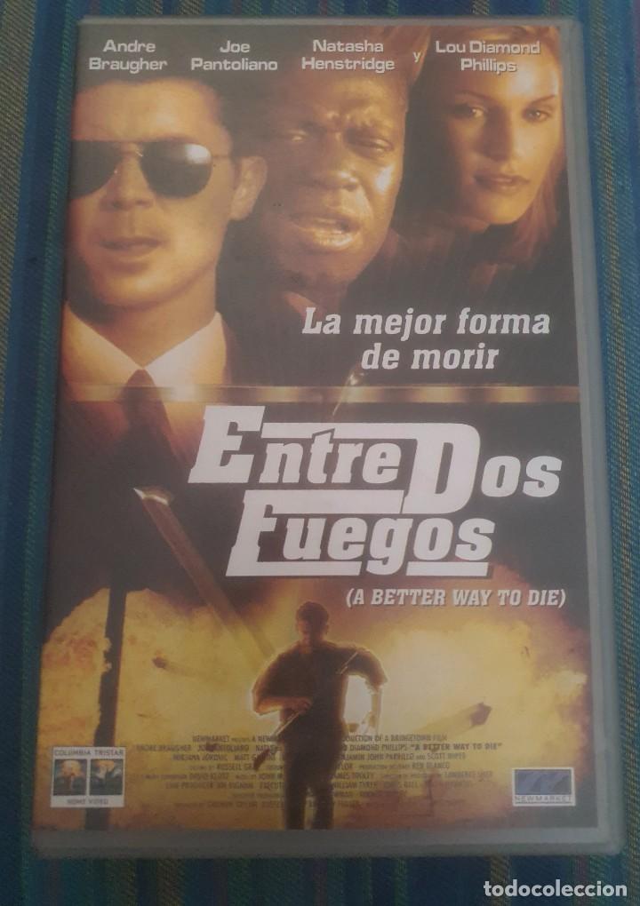 Cinema: VHS ENTRE DOS FUEGOS