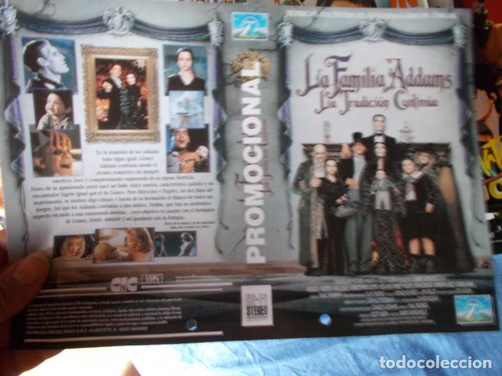 Cine: LA FAMILIA ADDAMS SOLO CARATULA PROMOCION,VER FOTOS ANTES DE COMPRAR,SOLO CARATULA