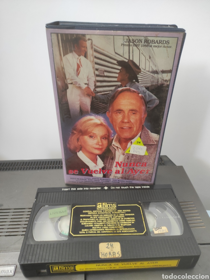 Cine: NUNCA SE VUELVE AL AYER