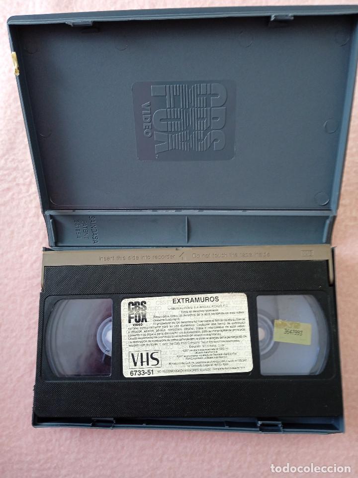 Cine: EXTRAMUROS - Foto 3