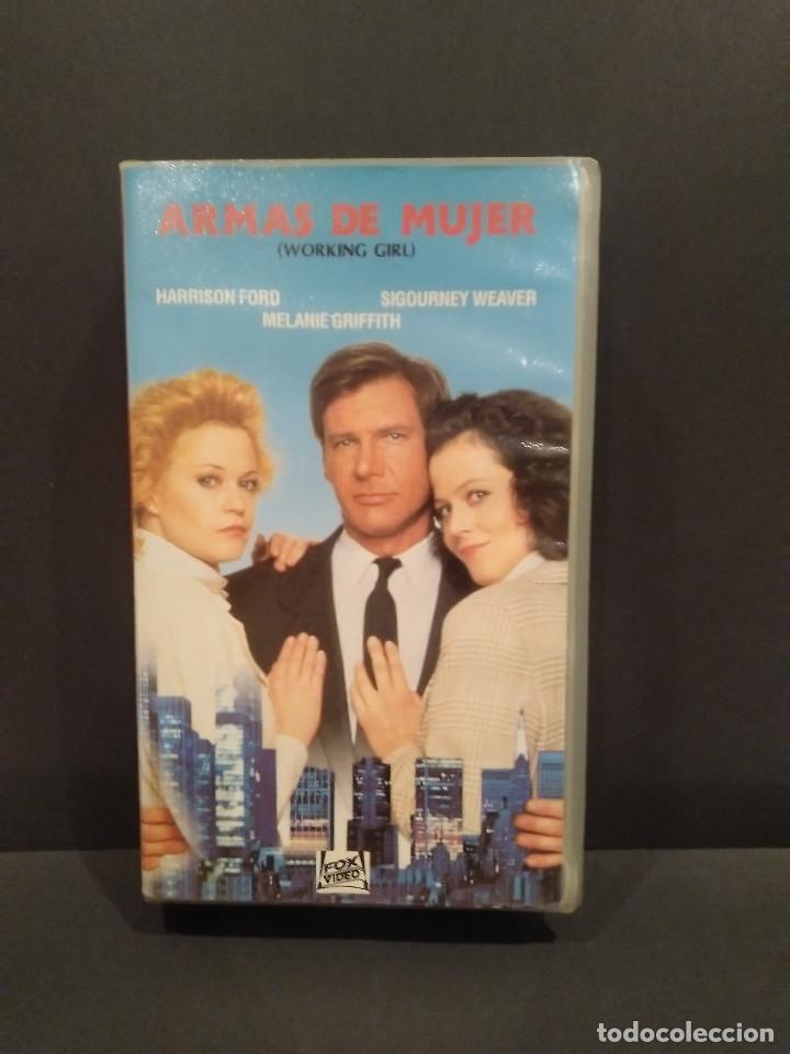 Cine: ARMAS DE MUJER - Foto 1