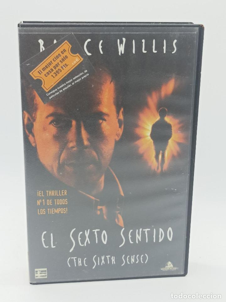 Cine: EL SEXTO SENTIDO - Foto 1