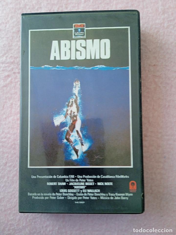 Cine: ABISMO - Foto 1