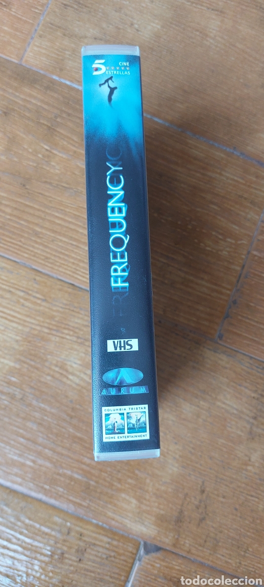Cine: VHS Frequency - Foto 2