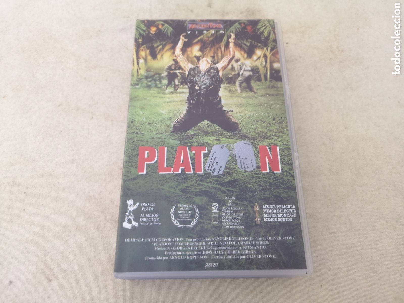 Cine: Platoon VHS - Foto 1
