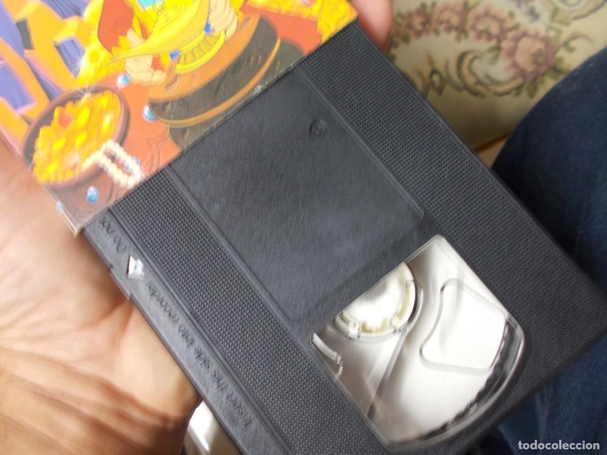 Cine: ALADINO VHS - Foto 2