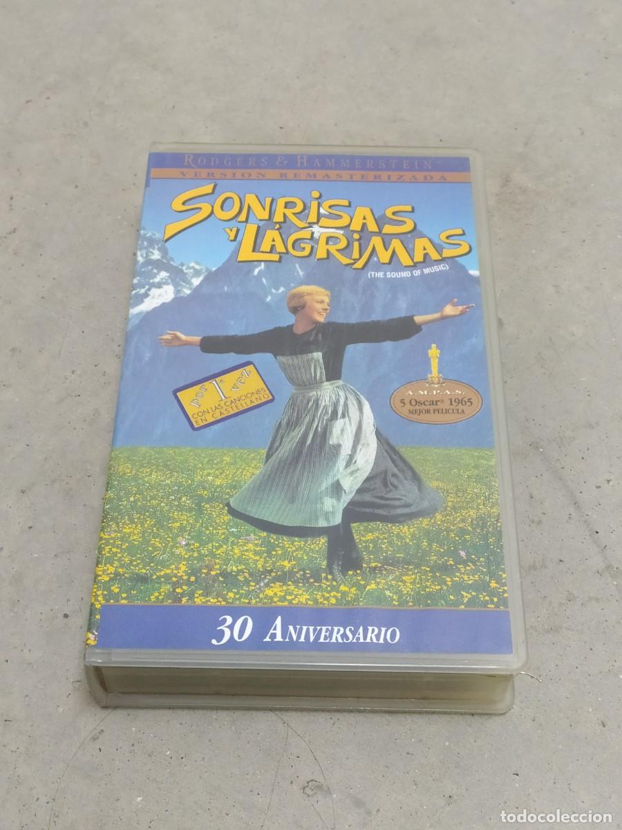 Cine: SONRISAS Y L&Aacute;GRIMAS - VERSION REMASTERIZADA - VHS - Foto 1