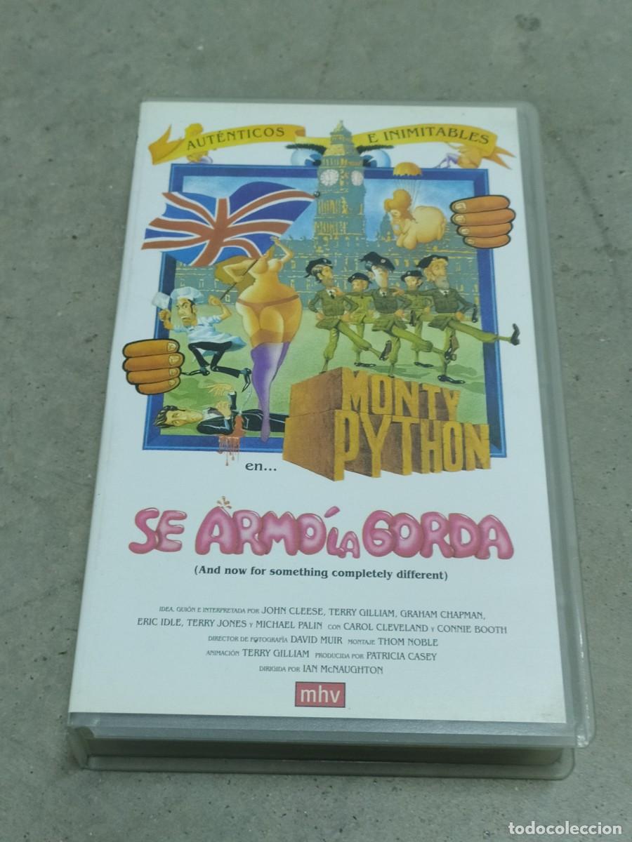 Cine: SE ARM&Oacute; LA GORDA - MONTY PYTHON - VHS - Foto 1