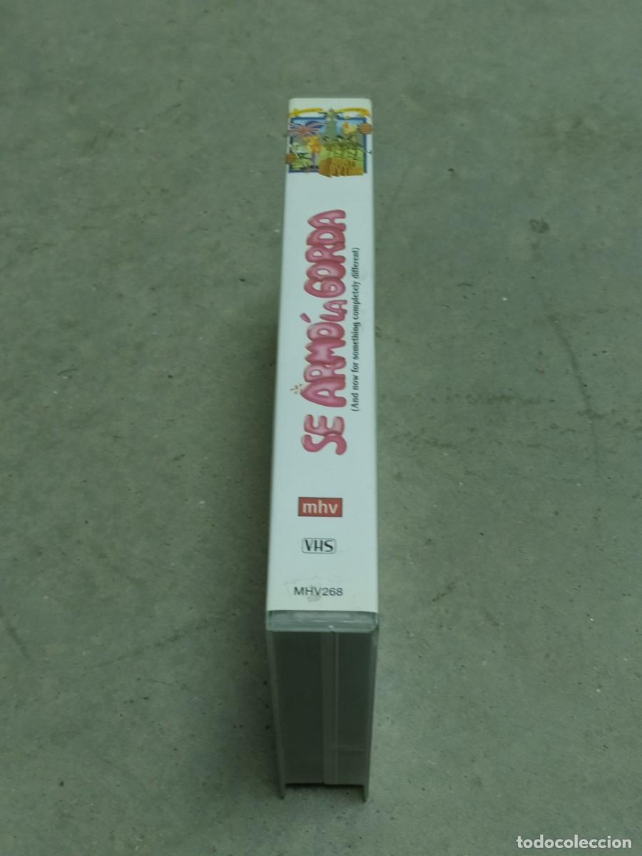 Cine: SE ARM&Oacute; LA GORDA - MONTY PYTHON - VHS - Foto 2