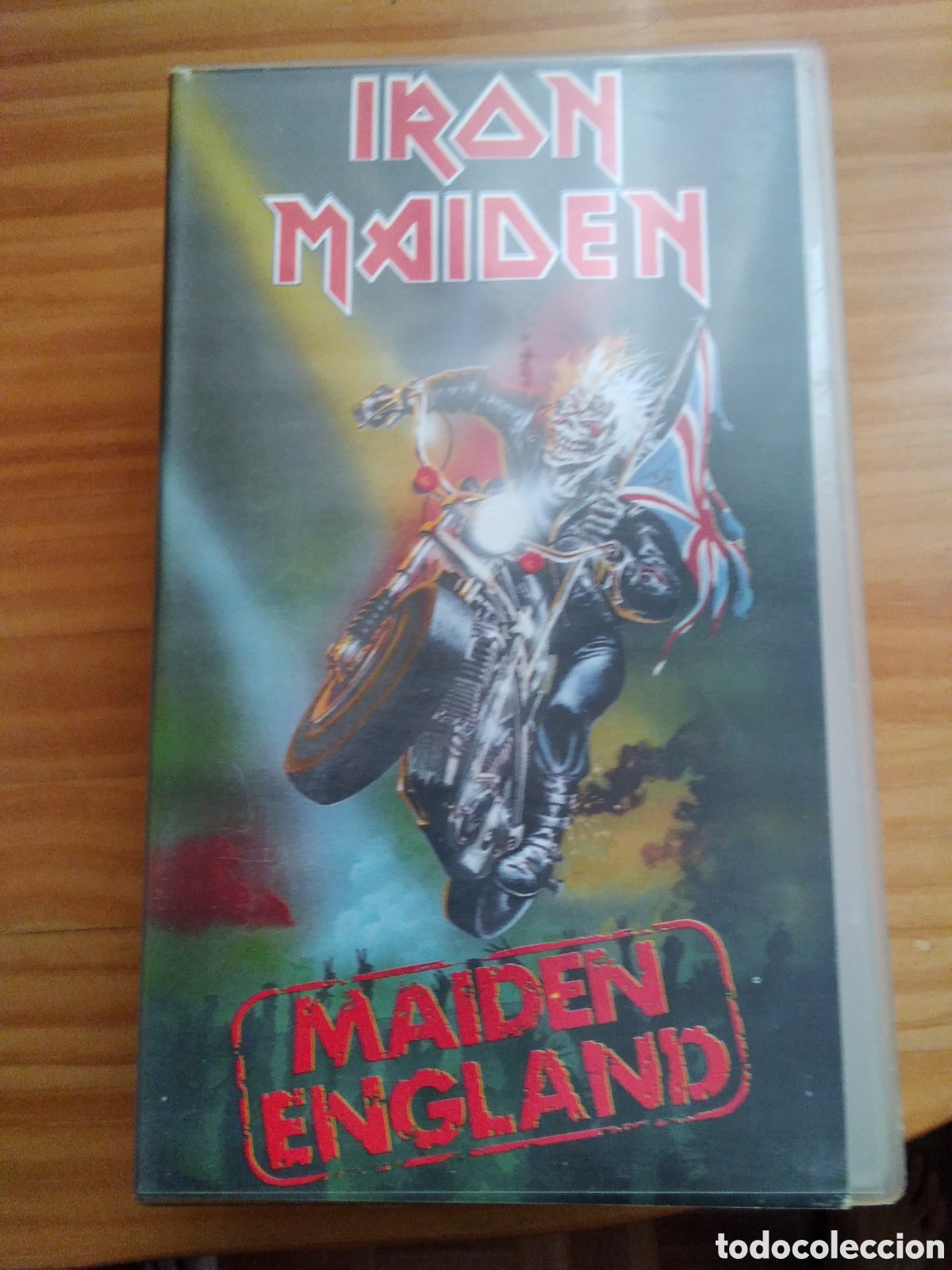 Cine: Iron Maiden England pel&iacute;cula concierto original VHS