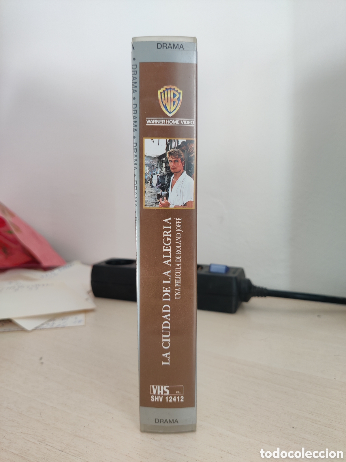 Cine: VHS LA CIUDAD DE LA ALEGRIA - Foto 2