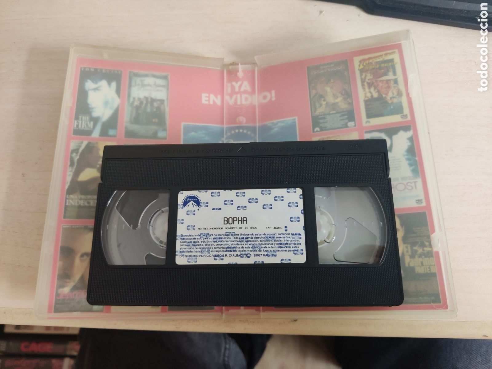 Cine: VHS BOPHA , DANNY GLOVER - Foto 4