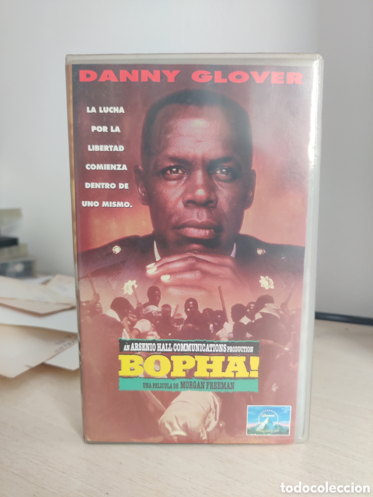 Cine: VHS BOPHA , DANNY GLOVER - Foto 1