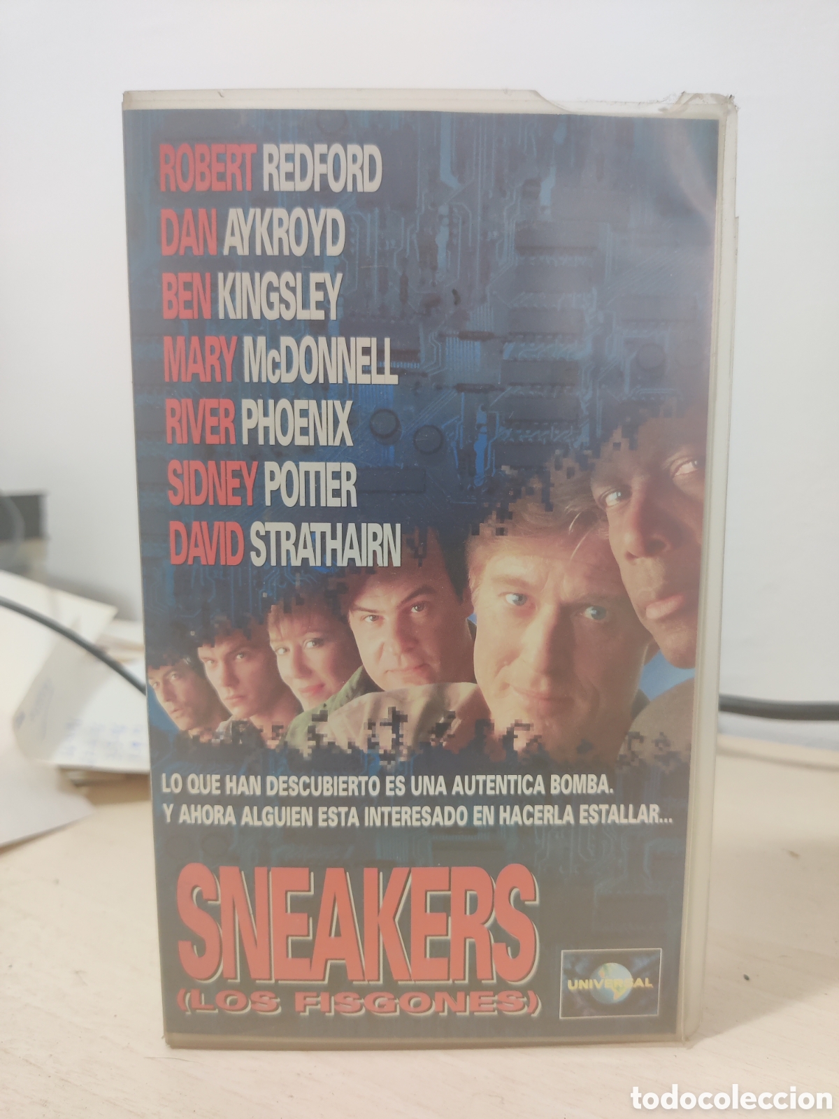 Cine: VHS SNEAKERS ( LOS FISGONES )