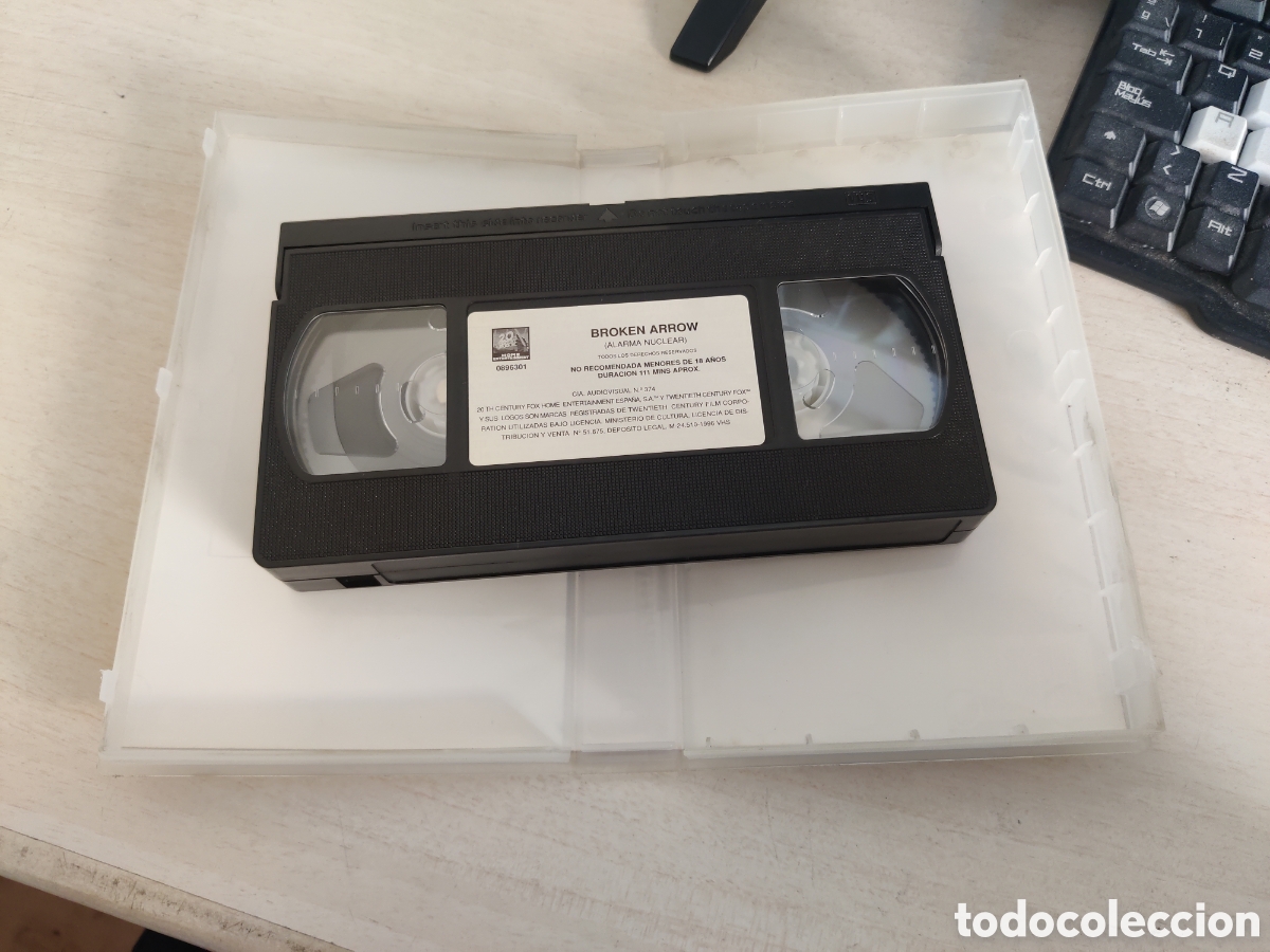 Cine: ESTAMOS LIQUIDANDO. VHS BROKEN ARROW - Foto 4
