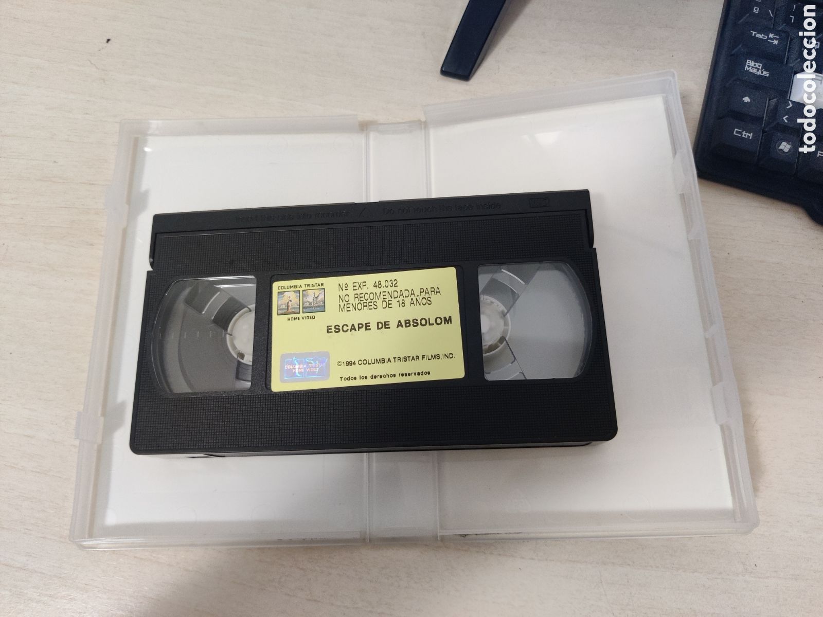 Cine: VHS ESCAPE DE ABSOLOM , RAY LIOTTA - Foto 4