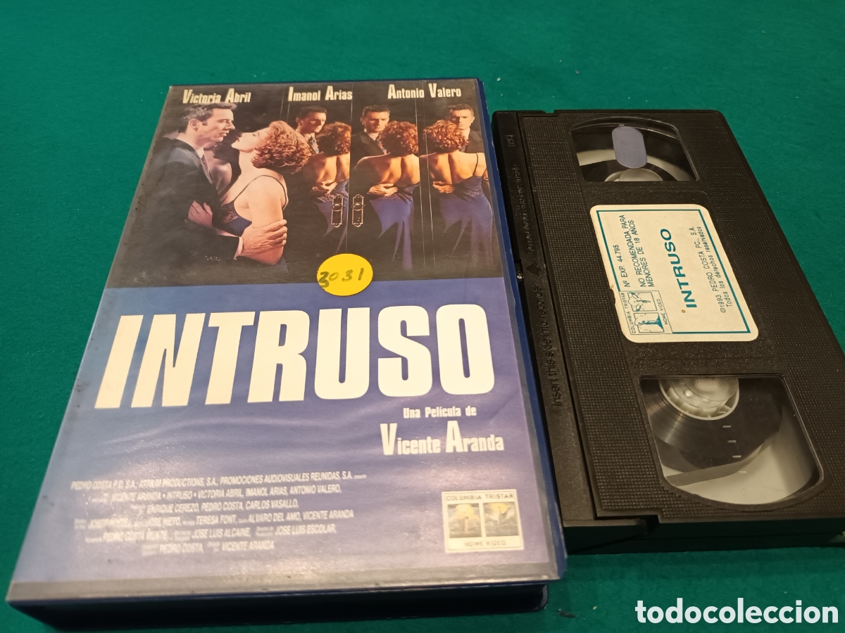 intruso - una pelicula de vicente aranda - vhs - Compra venta en  todocoleccion