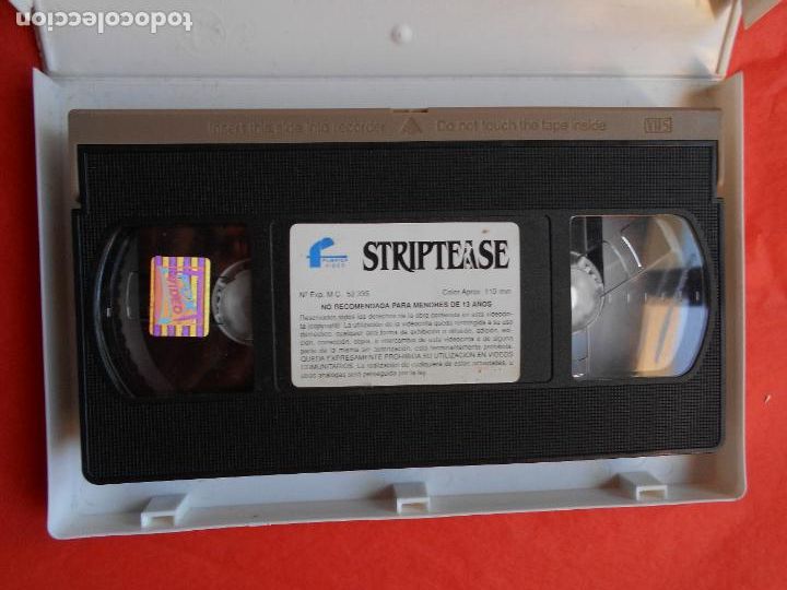 Cine: VHS STRIPTEASE - Foto 3