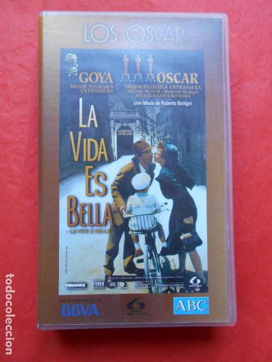 Cine: VHS LA VIDA ES BELLA - Foto 1
