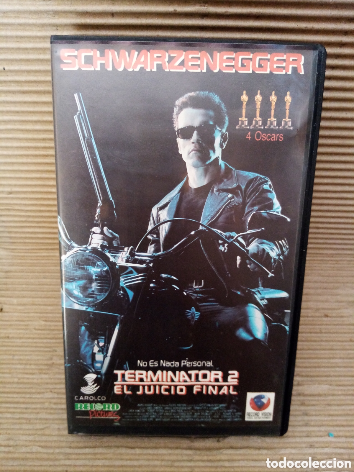 Cine: Terminator 2. El juicio final. VHS - Foto 1