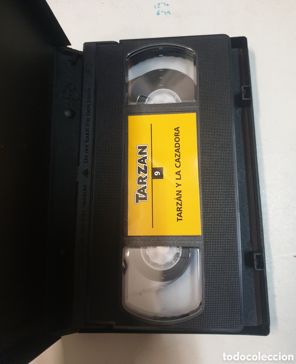Cine: Tarzan y la cazadora. VHS - Foto 2