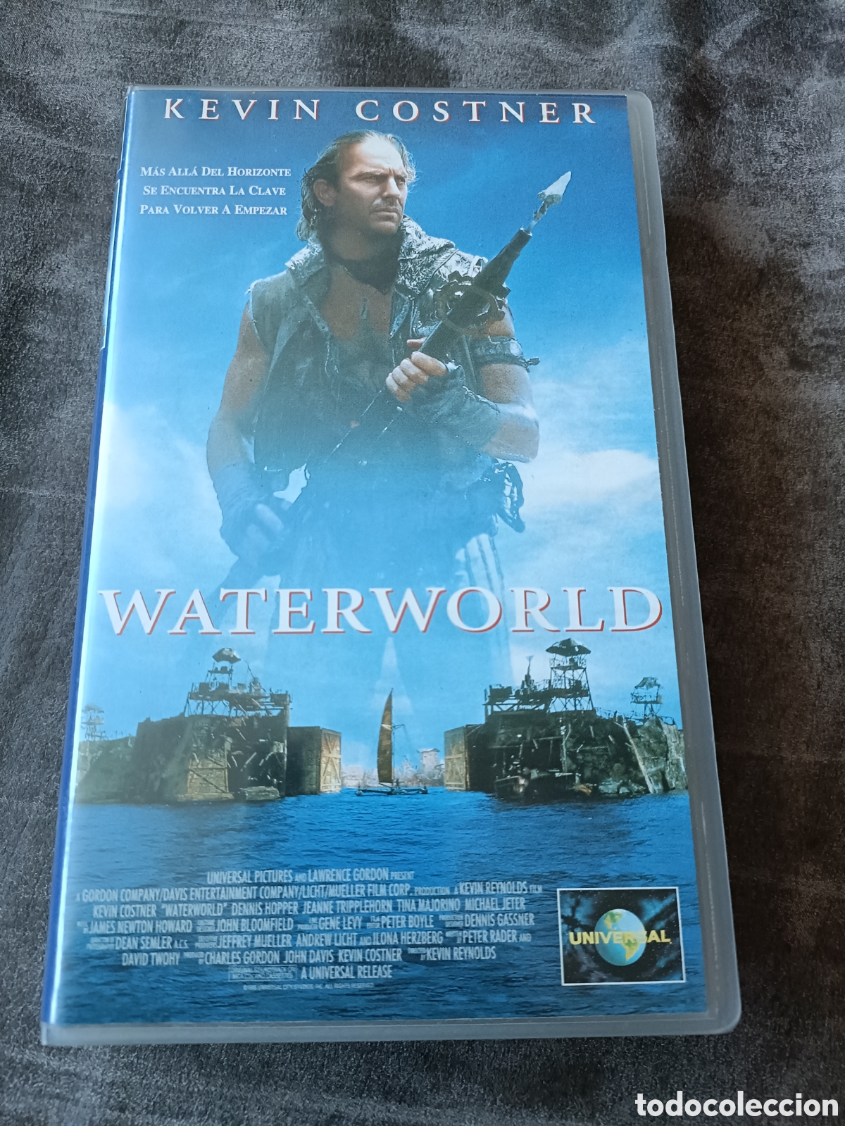 Cinema: VHS Waterworld -Kevin Costner-
