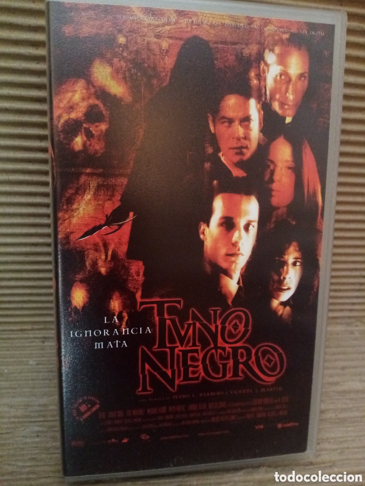 Cinema: Tvno negro. VHS