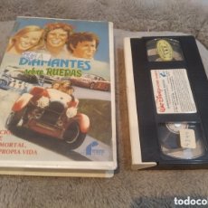 Cine: DIAMANTES SOBRE RUEDAS - JEROME COURTLAND - PATRICK ALLEN, - DISNEY FILMAYER 1988 - VHS