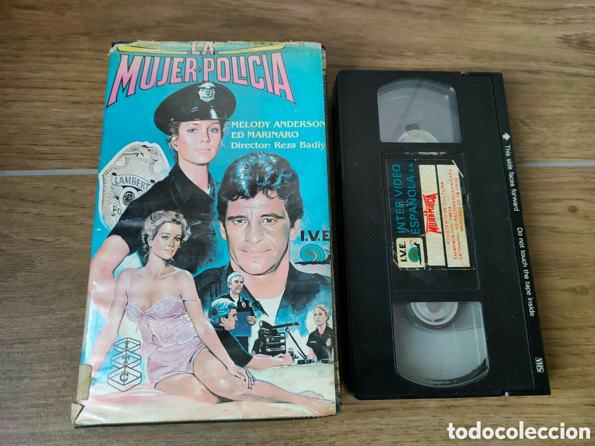 Cinema: La mujer polic&iacute;a vhs