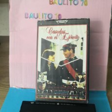 Cine: VHS - CASADAS CON EL EJÉRCITO - 423