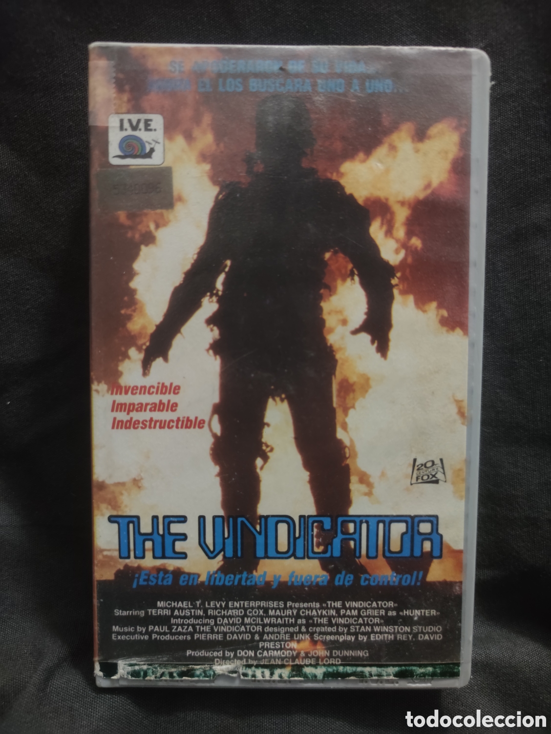 Cine: THE VINDICATOR (VHS) - Foto 1