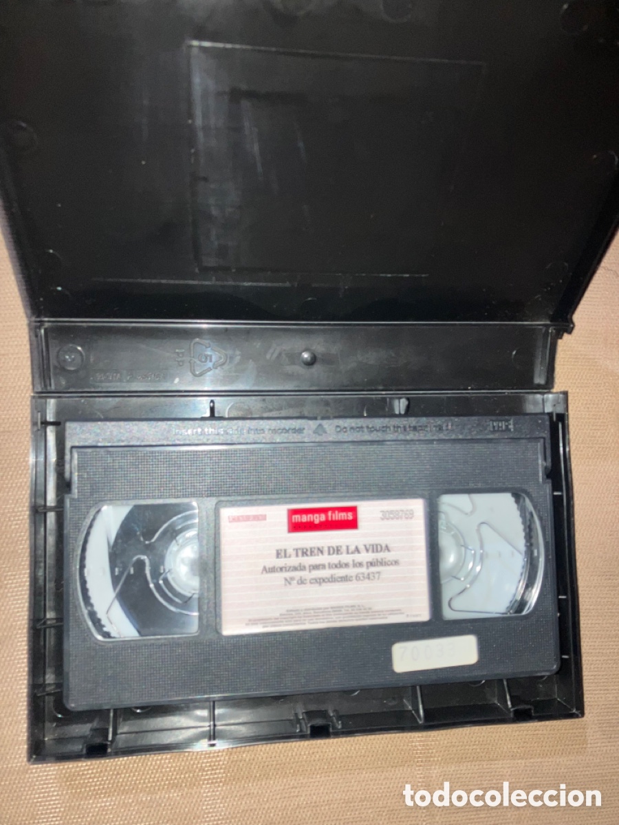 Cine: VHS EL TREN DE LA VIDA - Foto 3