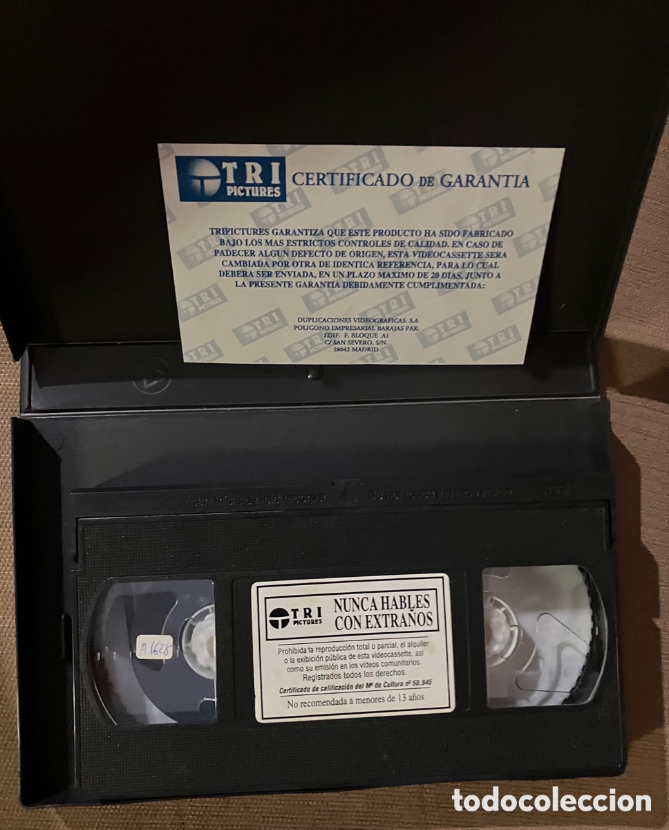 Cine: VHS NUNCA HABLES CON EXTRA&Ntilde;OS - Foto 3