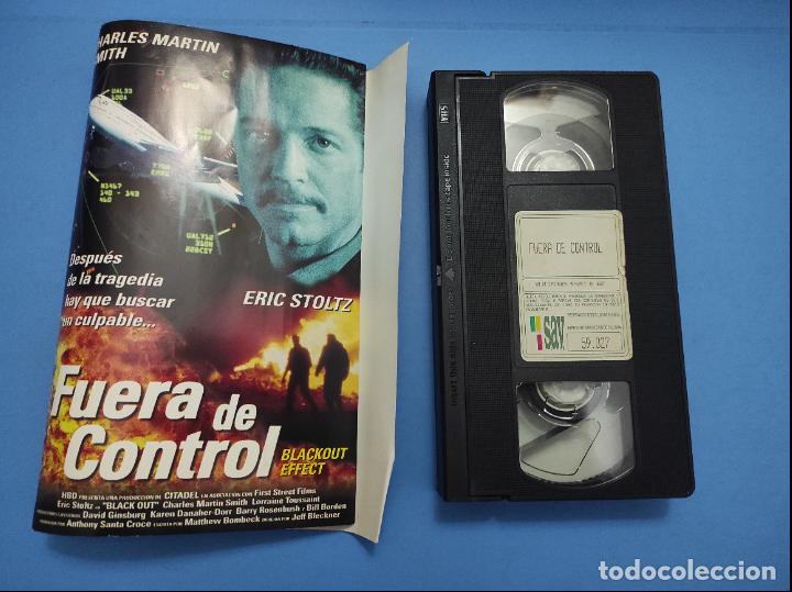 Kino: PELICULA VHS BLACKOUT EFFECT FUERA DE CONTROL A&Ntilde;O 19?? VER DESCRIPCION