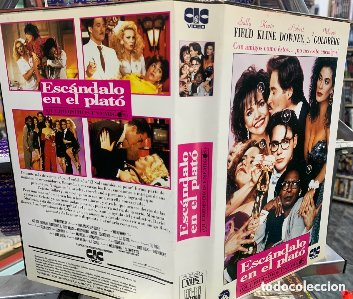 Cinema: Esc&aacute;ndalo en el plat&oacute; (Solo caratula original VHS)