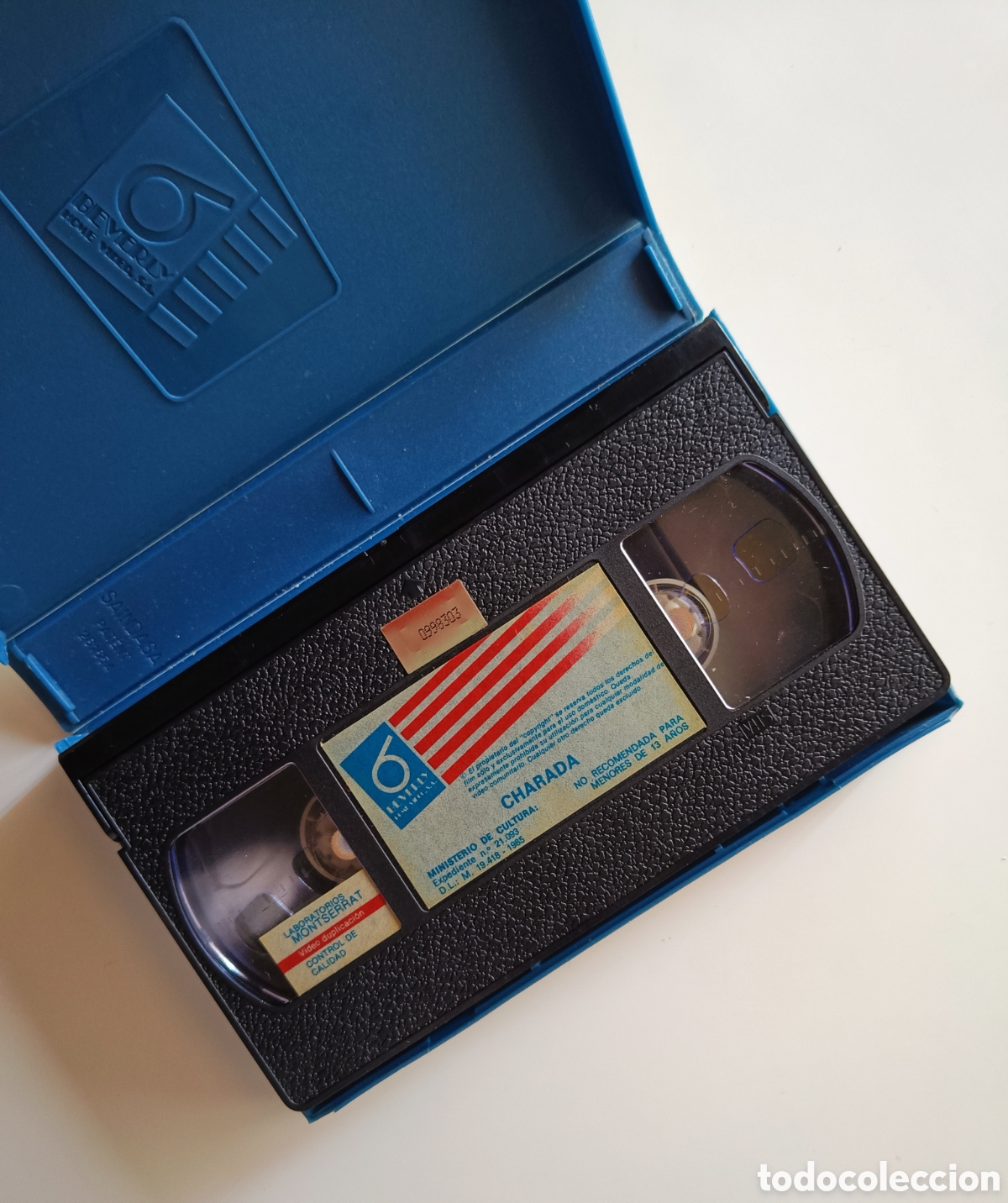Cine: Charada (1963), en VHS - Foto 4