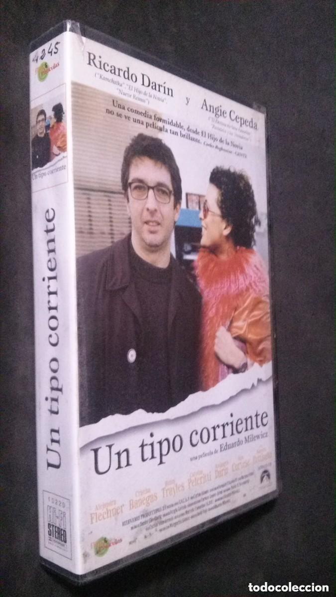 Cine: VHS-UN TIPO CORRIENTE-RICARDO DAR&Iacute;N-ANGIE CEPEDA-DIRECTOR EDUARDO MILEWICZ