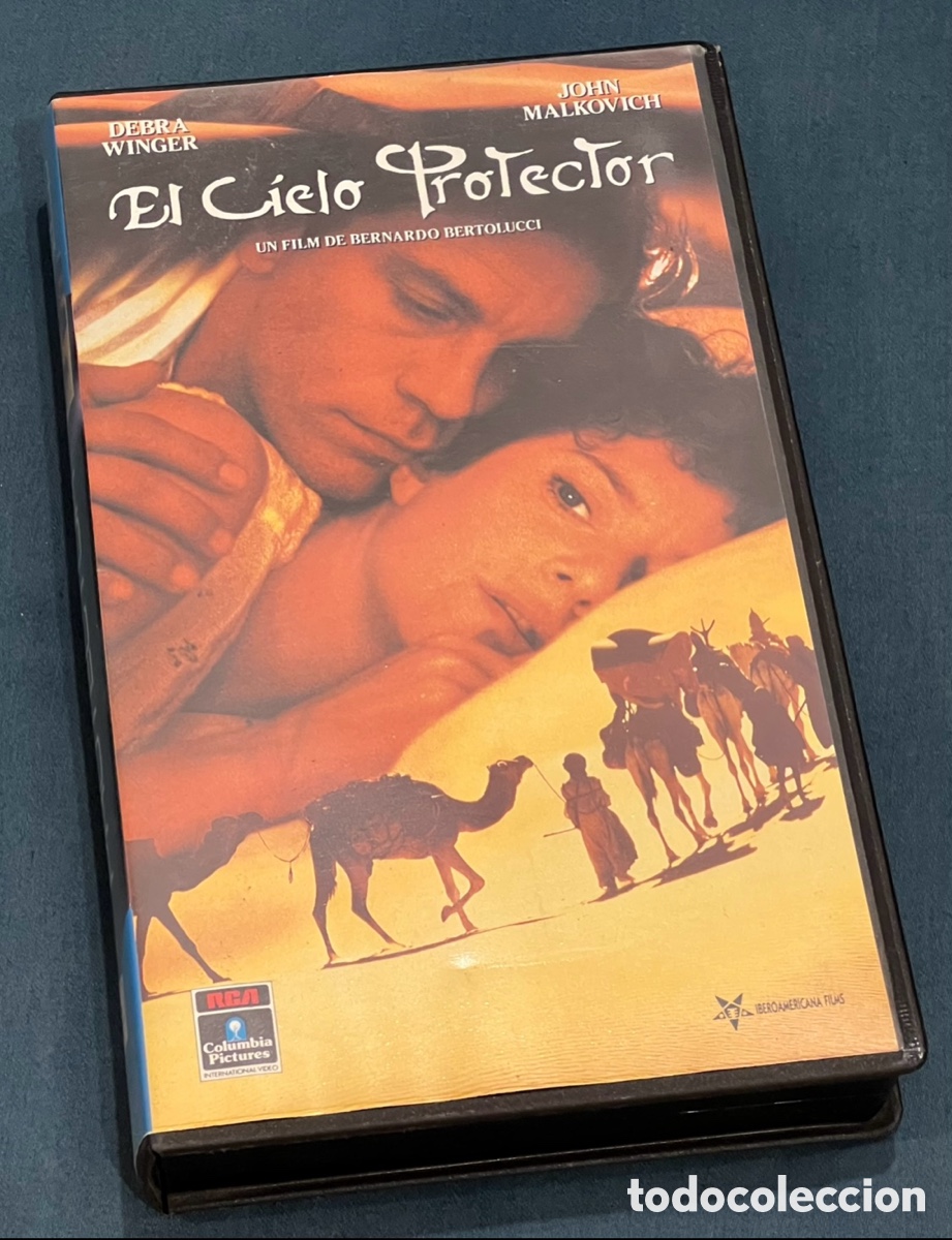Cine: Pel&iacute;cula. &ldquo;El cielo protector&rdquo;. Bernardo Bertucci. - Foto 1